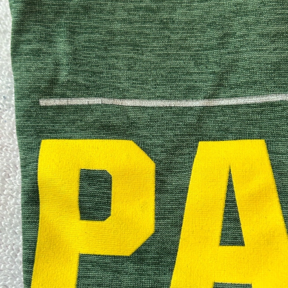 Team Apparel Packers Green Long Sleeve Tee - Picture 5 of 5